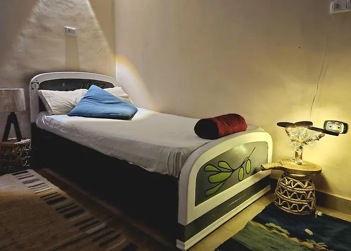 Bedouin Hostel- دار البدوي