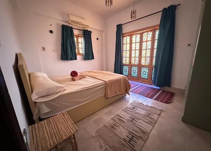 Bedouin Hostel- دار البدوي *